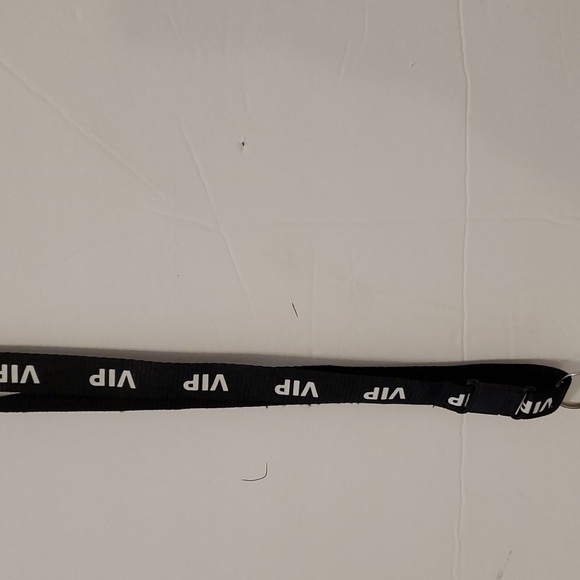 VIP Lanard - Picture 4 of 4